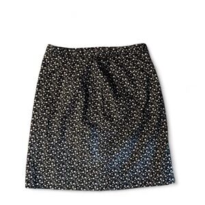 Black and White Floral Pencil Skirt